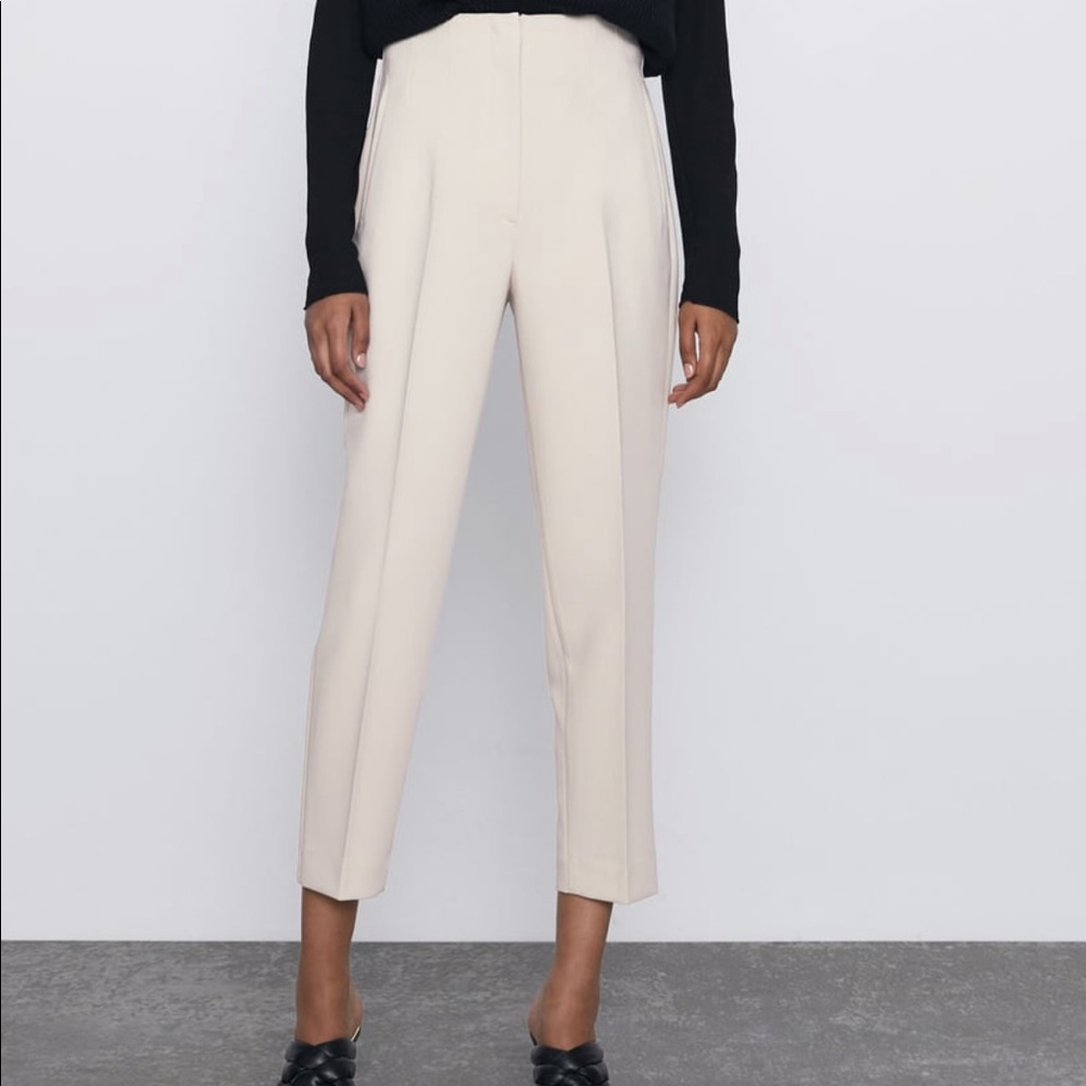 Zara Hugh waisted pants. NWT